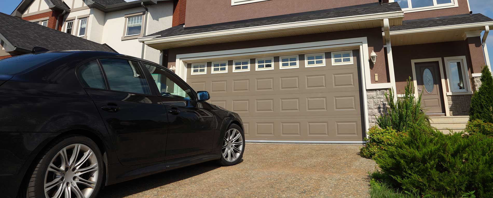 New Garage Door Installation In Cottage Grove